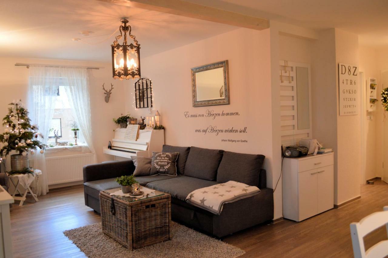 Ferienwohnung Nitsche บาด ลาสเฟอ ภายนอก รูปภาพ